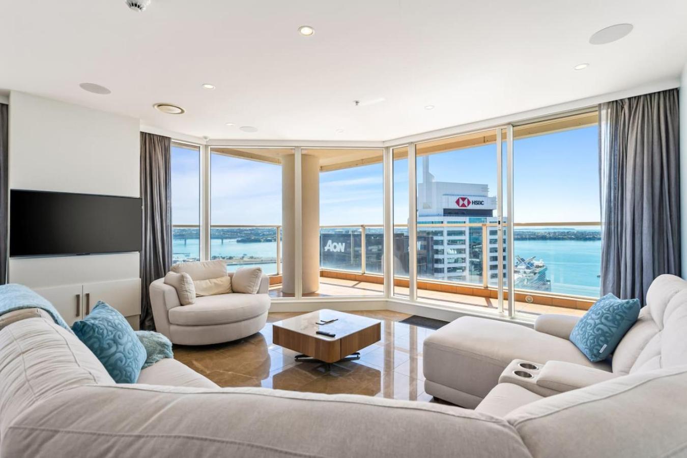 Luxury 3Br Quay West With Views Pool And Parking Apartment Auckland Exterior photo